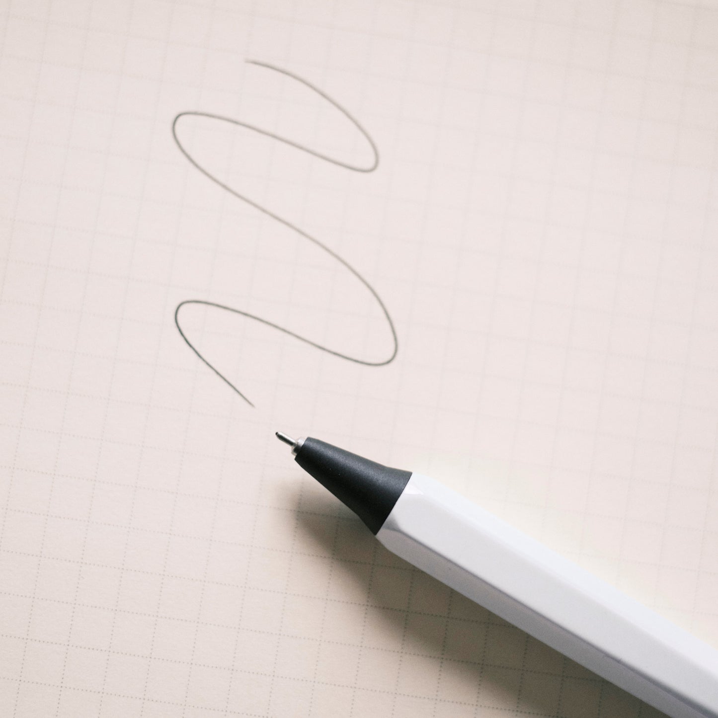 OHTO GS02 Gel Ink Pen 0.5mm - Pearl White