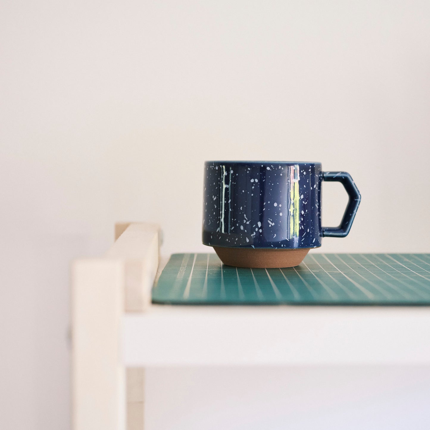 CHIPS Stacking Mug 280ml - Navy Splash